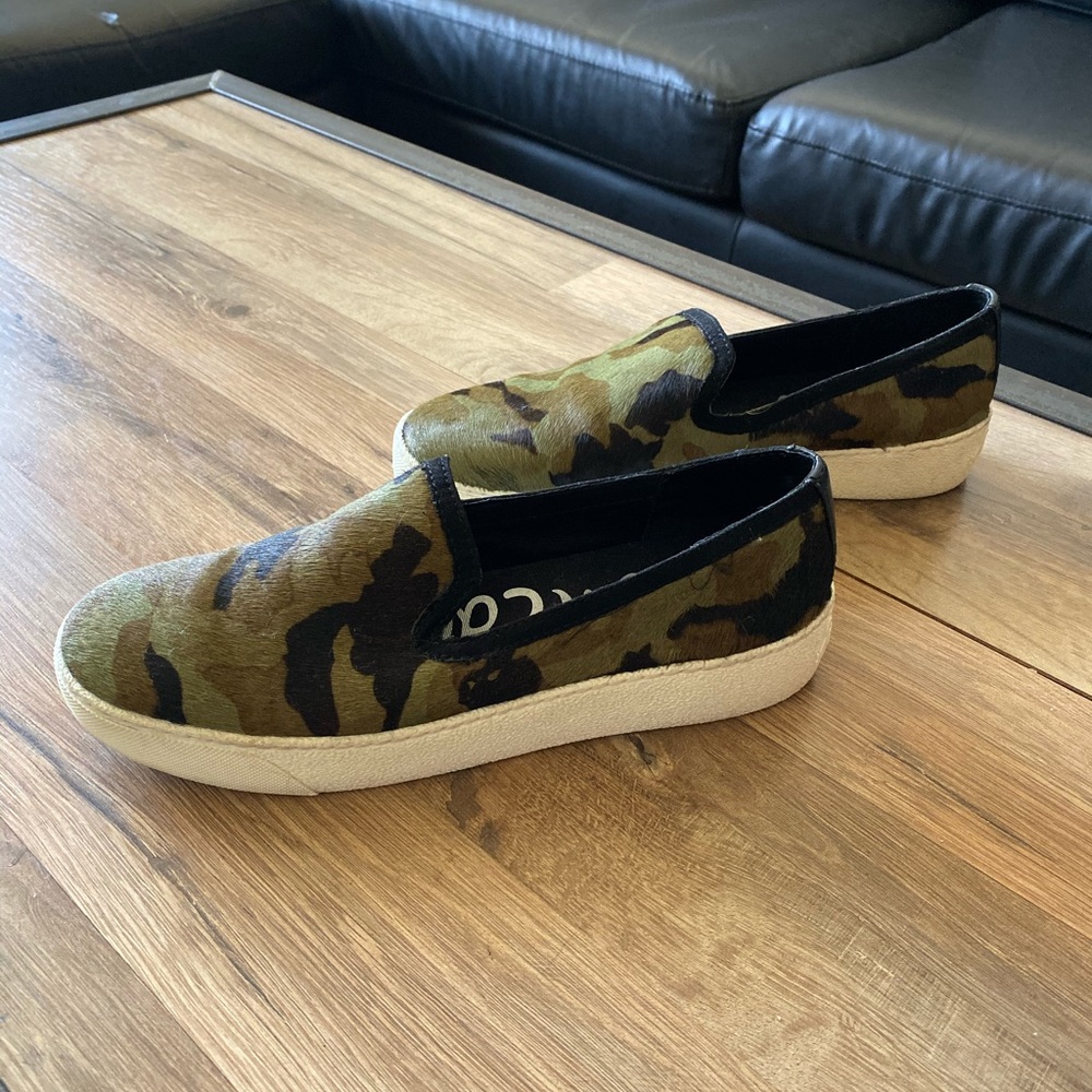 Sam Edelman Camo slip-on sneaker